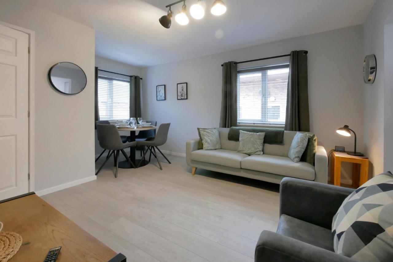 Crewe Short Lets 6 Victoria Court, Crewe Apartment ภายนอก รูปภาพ