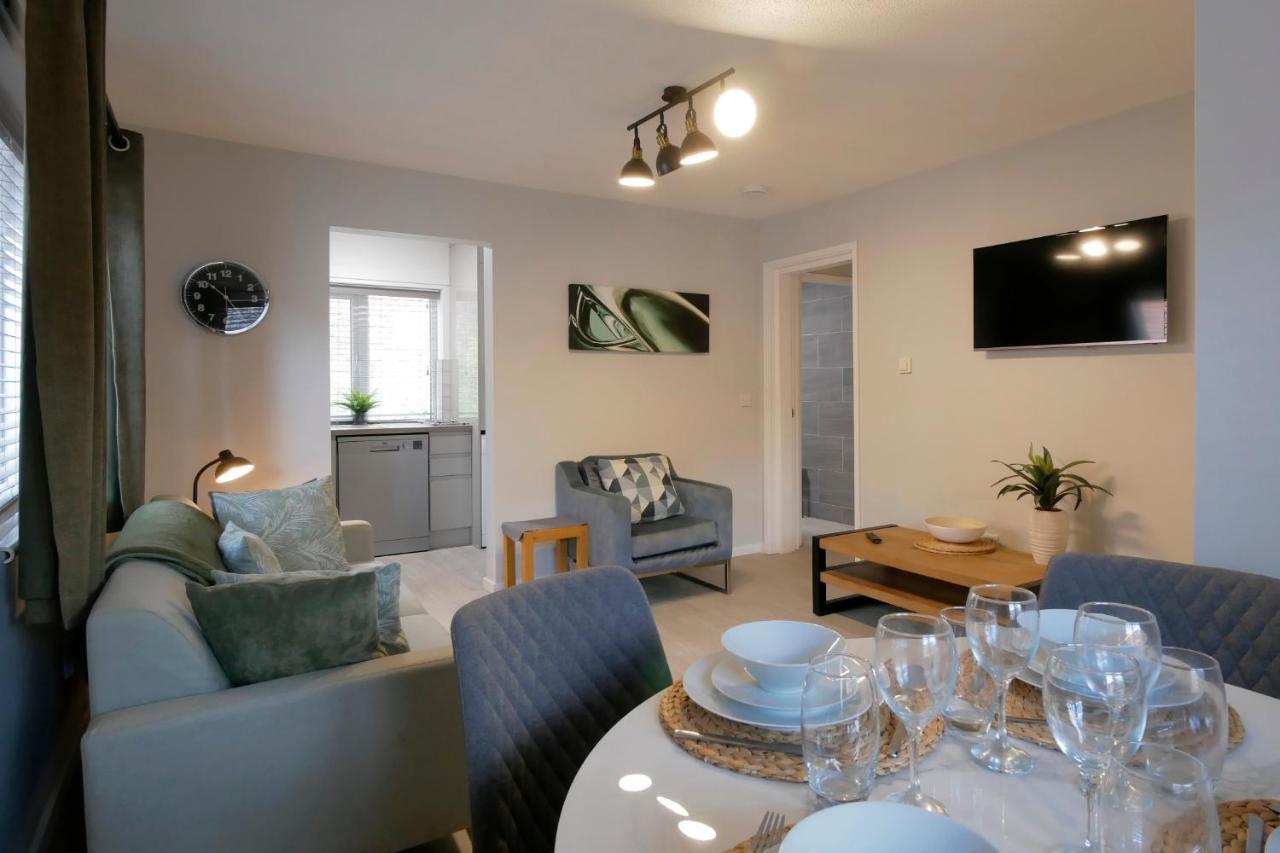 Crewe Short Lets 6 Victoria Court, Crewe Apartment ภายนอก รูปภาพ